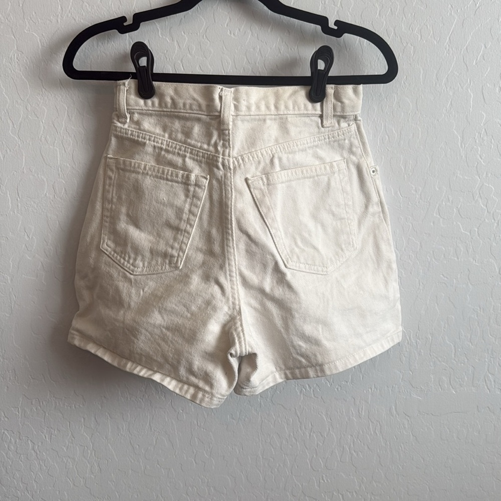 Vintage 1990s White Gap Cotton Shorts Size 6 - Picture 5 of 7